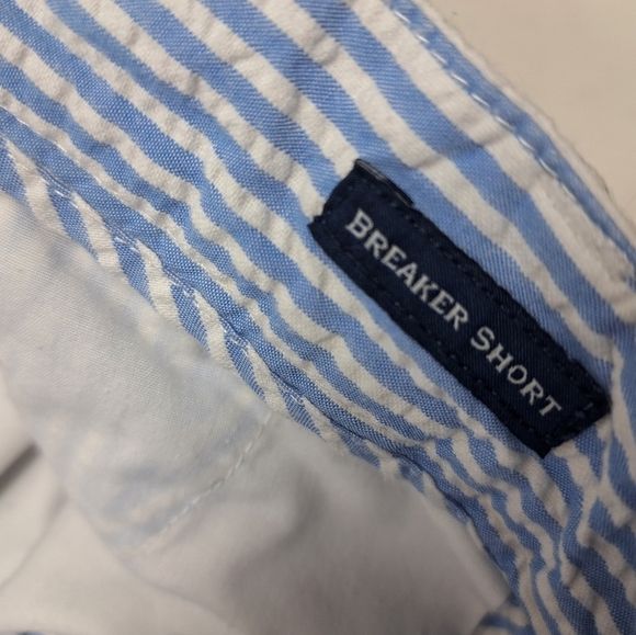 Vineyard Vines Men's Breaker Short Blue and White Striped Seersucker Size 28 28W - Picture 5 of 10